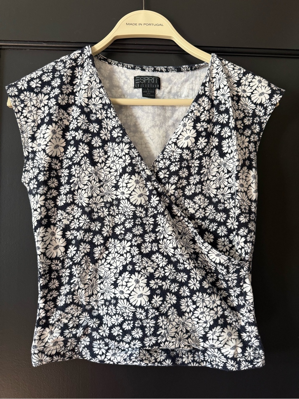 Vintage Esprit Shirt Ditsy Black White Floral Stretch Crop 90s Made In US V Neck